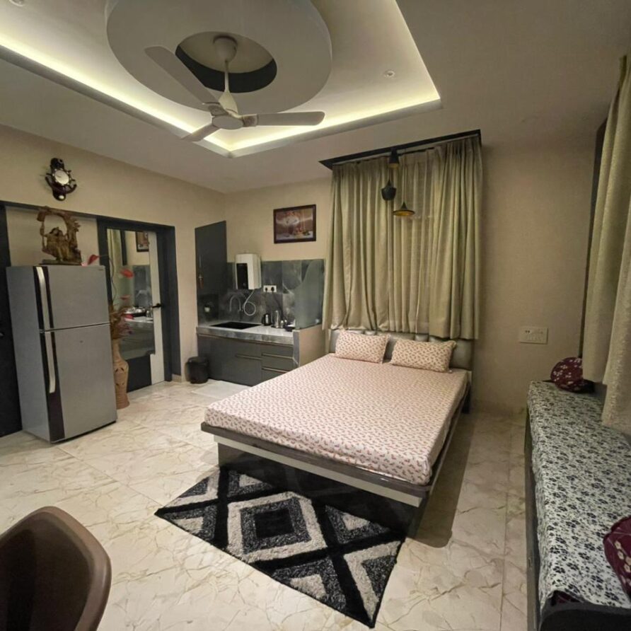 Studio Luxe